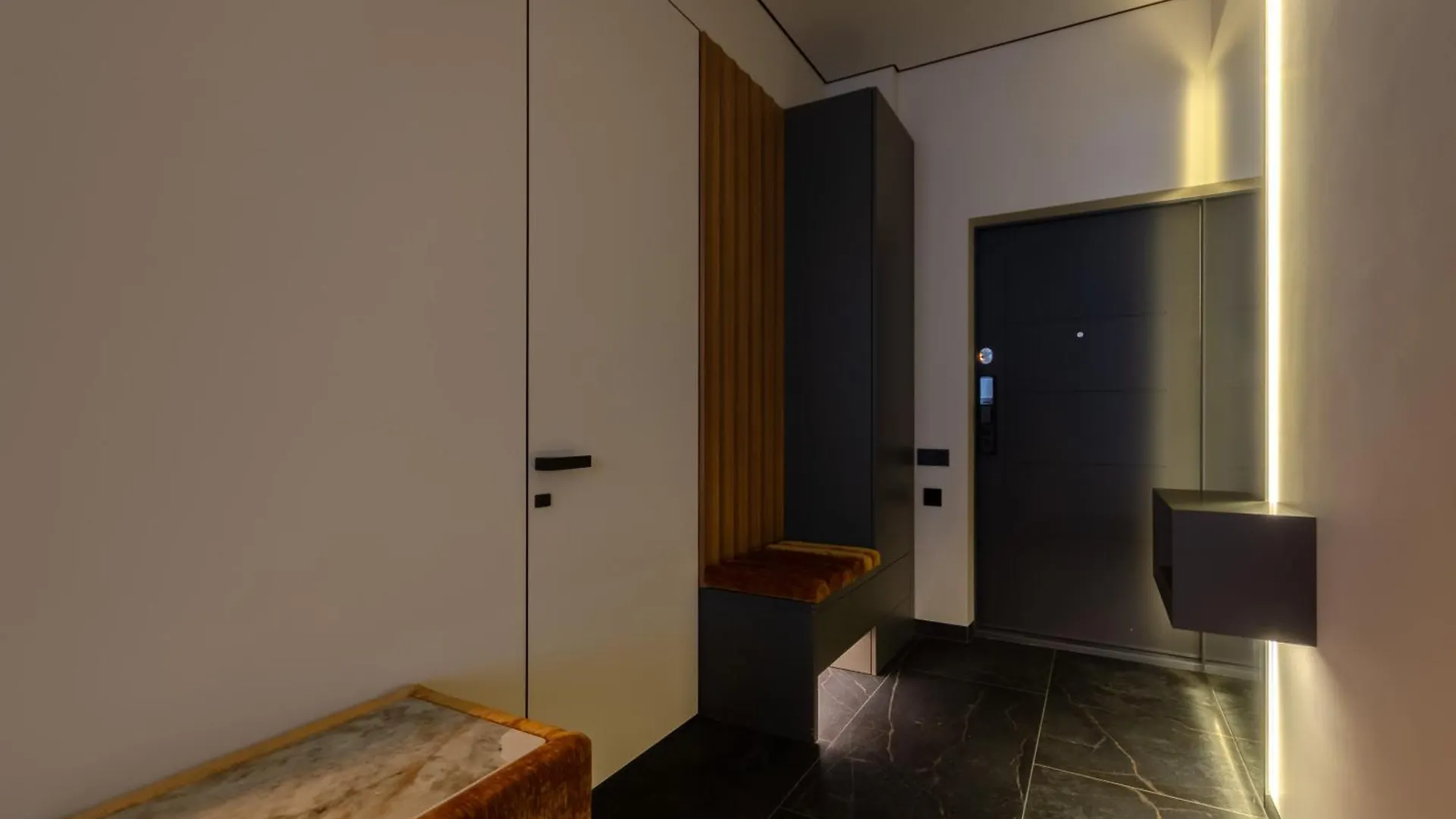 Petrovdom Apartments 18-196 In Rc Manhattan City,Beresteiskyi 11 Kiev 0*,  Ukrayna