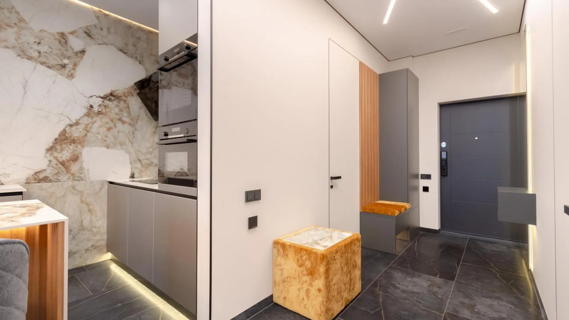 Petrovdom Apartments 18-196 In Rc Manhattan City,Beresteiskyi 11 Kiev