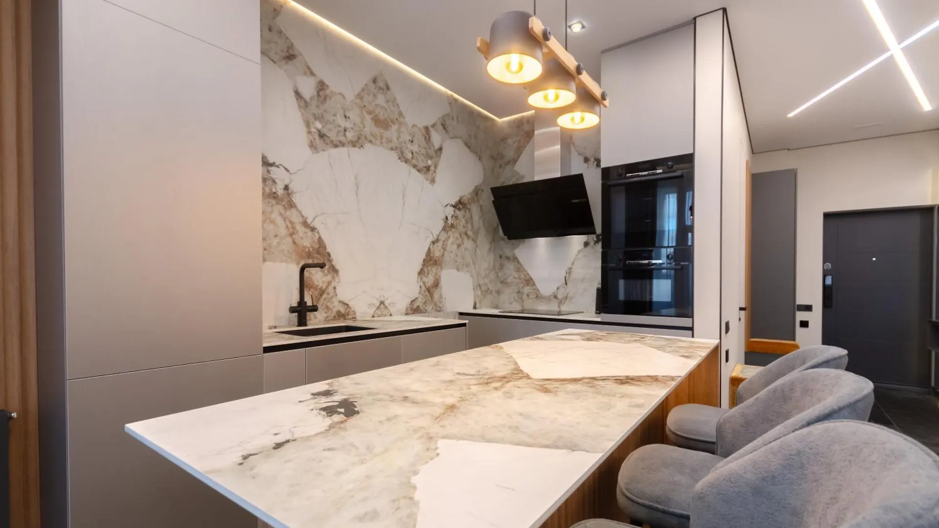 Petrovdom Apartments 18-196 In Rc Manhattan City,Beresteiskyi 11 Kiev