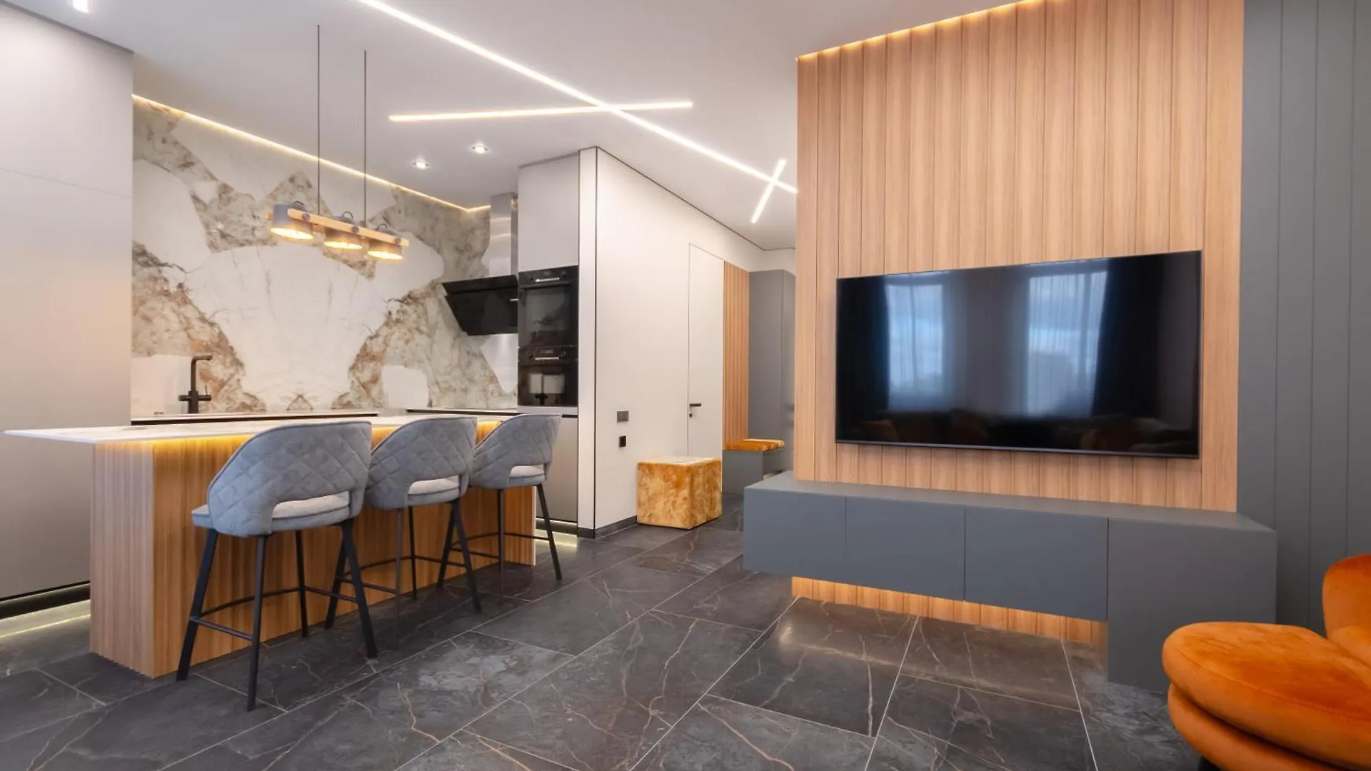 Petrovdom Apartments 18-196 In Rc Manhattan City,Beresteiskyi 11 Kyiv